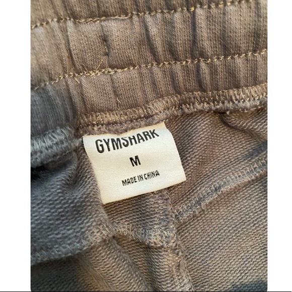 Gymshark legacy shorts - Picture 3 of 3